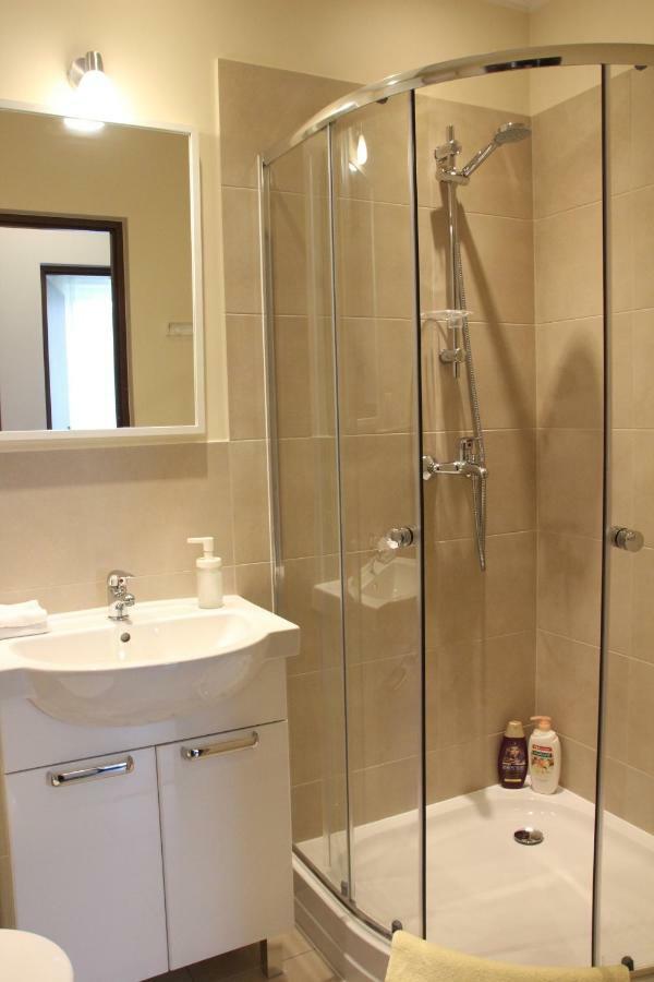 Fredry 8 Apartment Piastow Екстериор снимка